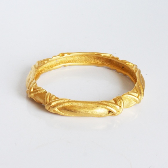 Givenchy Bracelet Bangle Gold Metal Textured Abstract Vintage 80s Jewelry - Picture 11 of 13